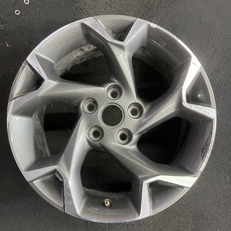17″ TRAX 24 17×7.5 gray opt Q7D Original OEM Wheel Rim