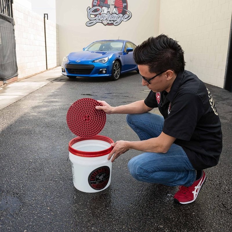 Chemical Guys Cyclone Dirt Trap Car Wash Bucket Insert – Red