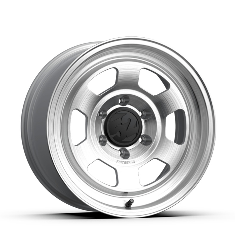 fifteen52 Patrol HD 17″ 6×139.7  Machined Clear