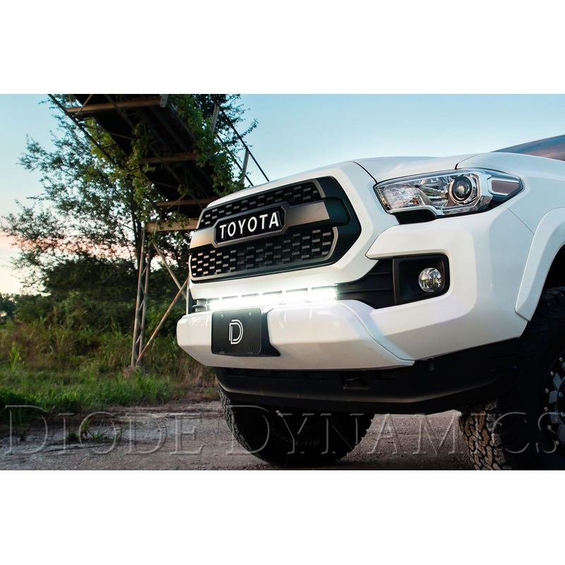 Diode Dynamics DD Grille Light Kit – SS30 Bar / White / Combo Beam | Toyota Tacoma: 2016-2021 (DD6072)