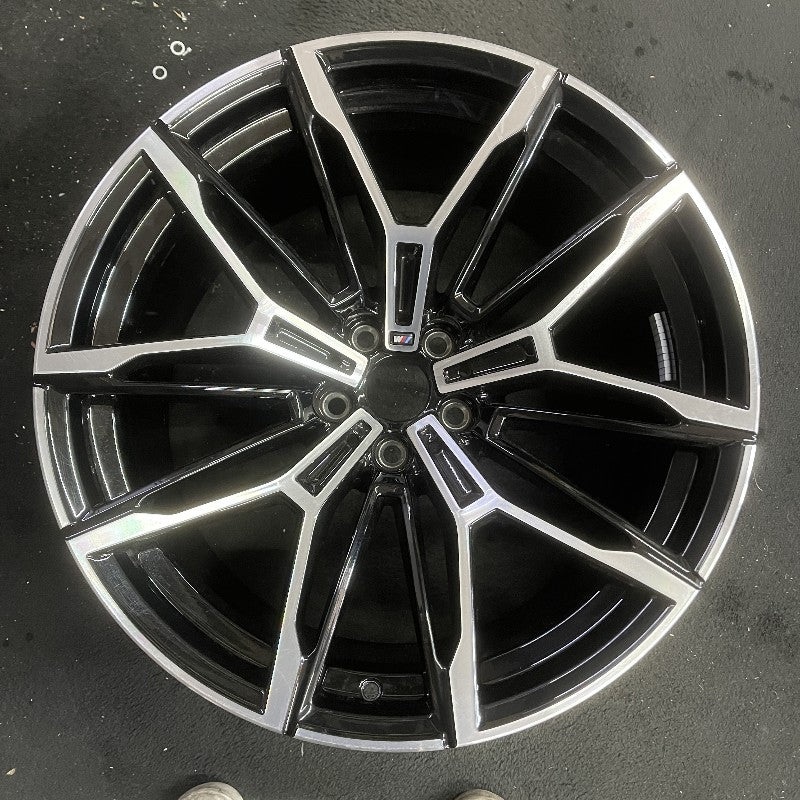 20″ BMW M3 21-24 20×10.5 10 Y spoke black Original OEM Wheel Rim