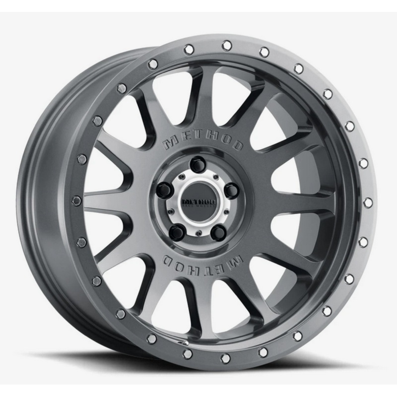 Method MR605 NV 20×10 -24mm Offset 5×5 71.5mm CB Gloss Titanium Wheel