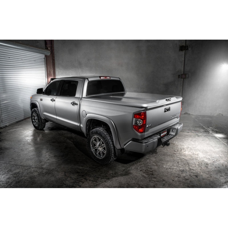 UnderCover 18-21 Tundra 6.5ft Elite LX Bed Cover Cement Gray | UC4128L-1H5