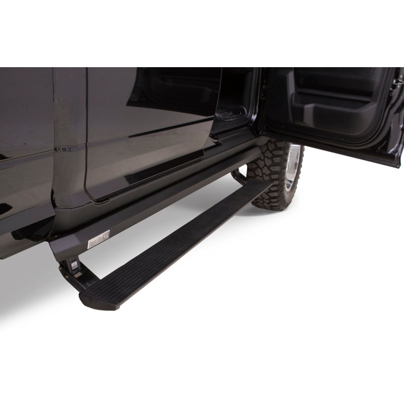 AMP Research 2018 Dodge Ram Crew Cab PowerStep XL – PNP