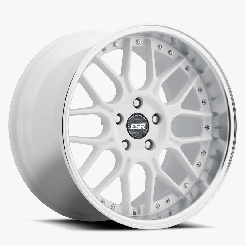 ESR CS18 18″ 5×115 (Custom Drill) Gloss White w/ Machined Lip