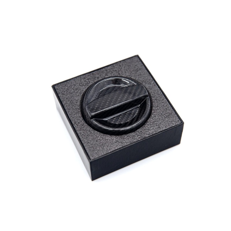 AutoTecknic Dry Carbon Competition Oil Cap Cover – E82 1M