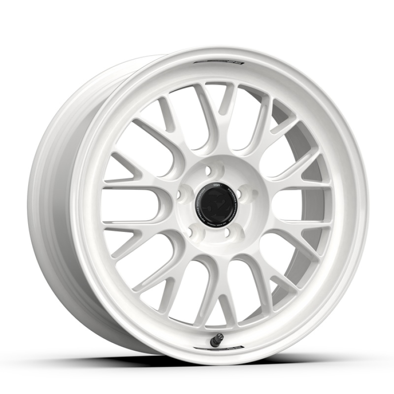 fifteen52 Holeshot RSR 18×8.5 5×108 42mm ET 63.4mm Center Bore Rally White